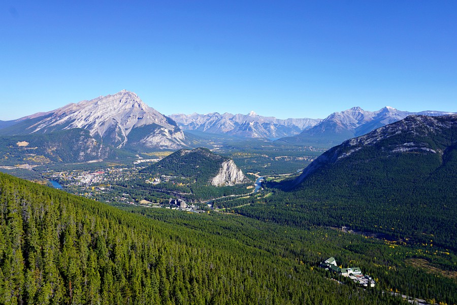 13 of the Best Canada Road Trips That Will Blow Your Mind