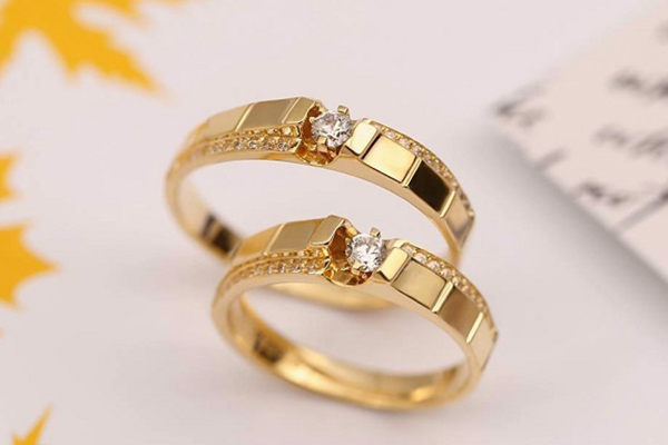 Những thông tin cần biết khi mua và sử dụng vàng 14K