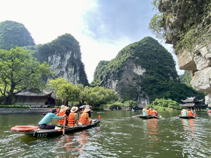 Việt Nam có tổng diện tích bao nhiêu và đứng thứ mấy trên toàn thế giới?