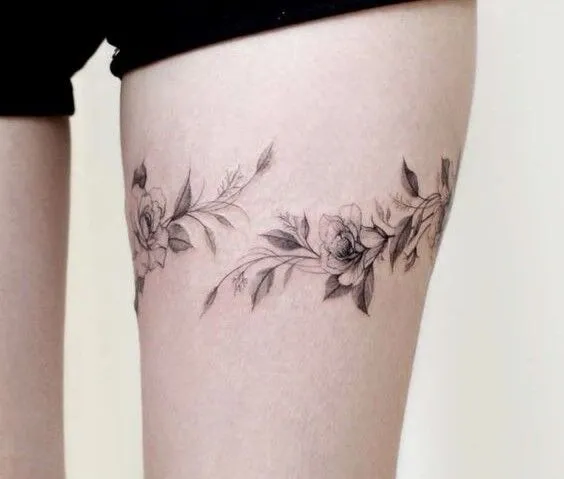 150 hình xăm đùi mini cho nam và nữ đẹp nhất năm nay - Genztattoo