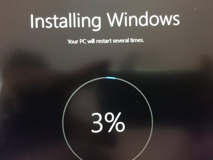 Reset Windows 10 về trạng thái ban đầu