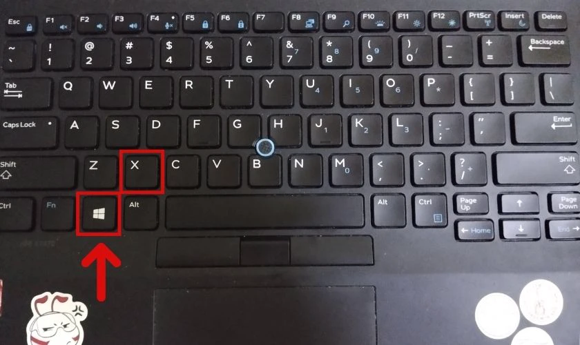 Cách thay đổi đèn LED bàn phím laptop các hãng phổ biến